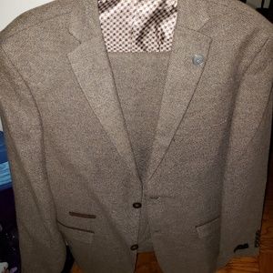 3 piece suit